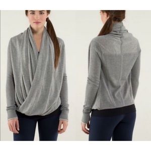 In excellent condition! Like new! Lululemon wrap.